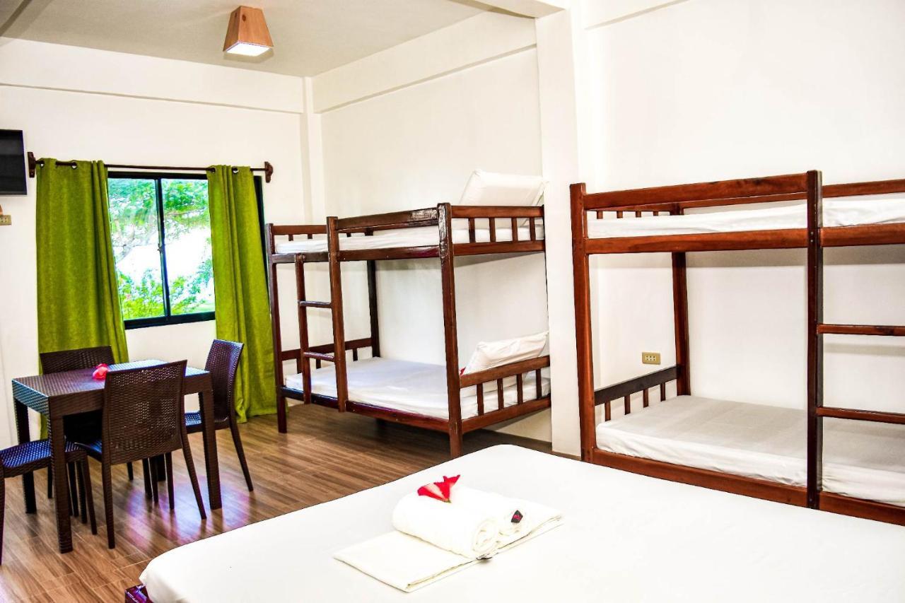 Siargao Sunrise Villa Хенерал Луна Екстериор снимка