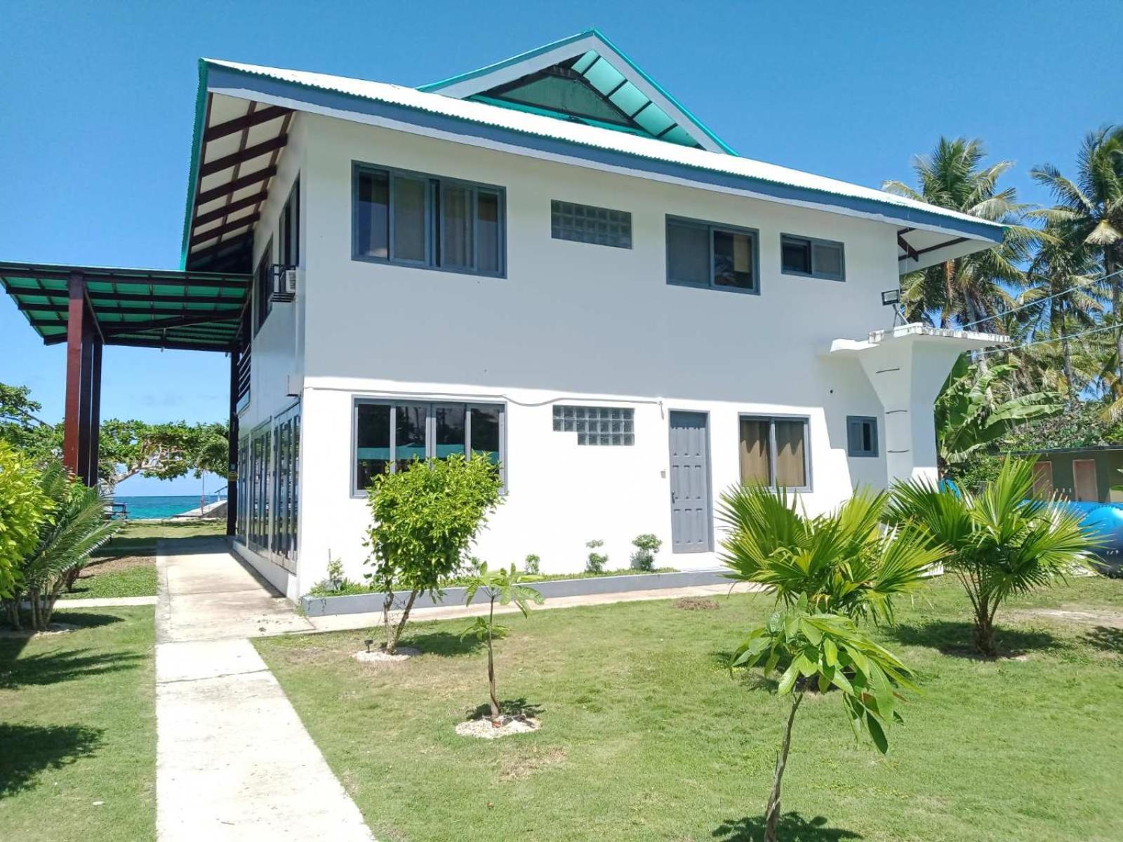 Siargao Sunrise Villa Хенерал Луна Екстериор снимка